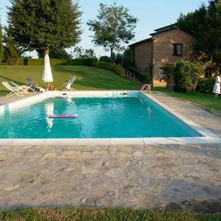 Con Piscina 14 Posti Letto Feriehus