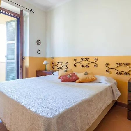Con Piscina 14 Posti Letto Holiday home *