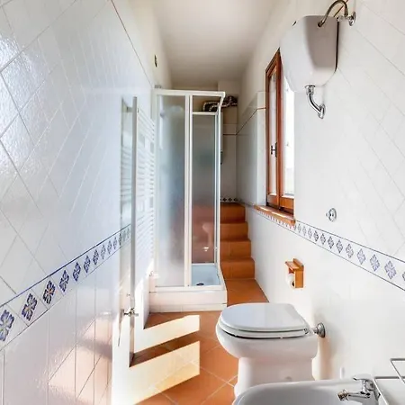 Feriehus Con Piscina 14 Posti Letto Perugia