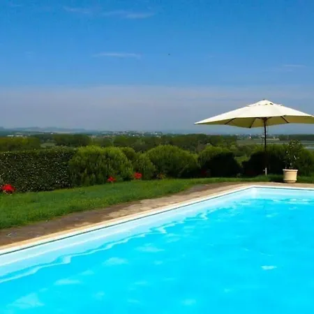 Con Piscina 14 Posti Letto Feriehus