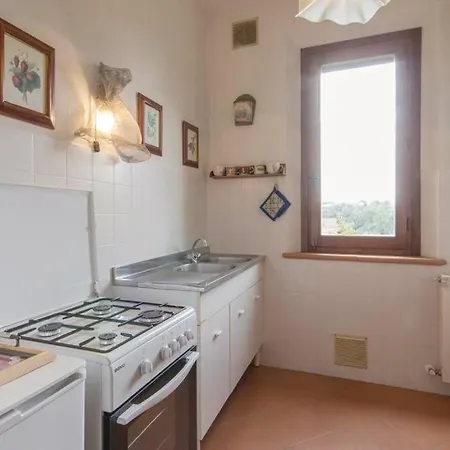 Con Piscina 14 Posti Letto